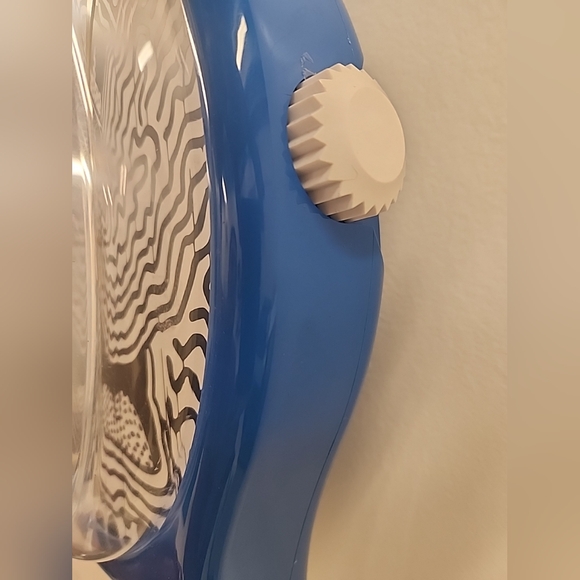 Swatch ECLECTIC MICKEY Maxi Clock MSUOZ336 2021 Specials Design By Keith Haring - Picture 8 of 16